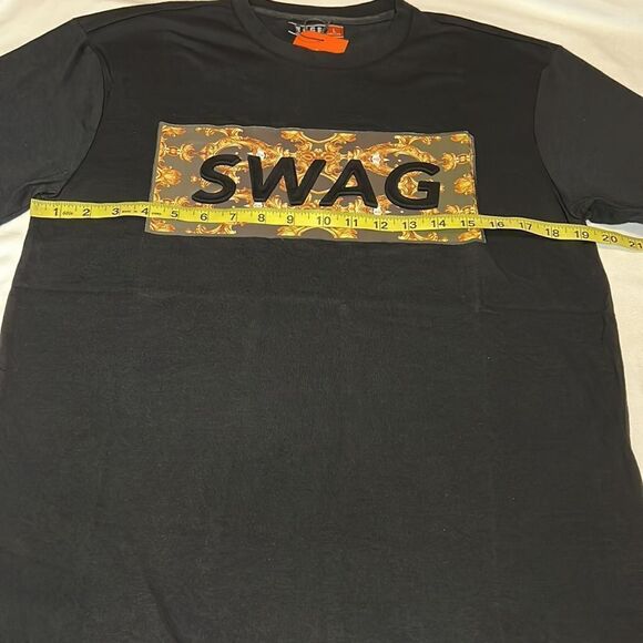 Huge Fashion Exchange Men’s Black Swag Embossed Tee Size Large - Picture 7 of 11
